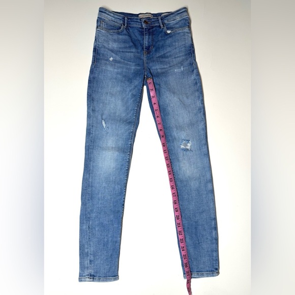 Guess Women's 1981 Skinny High Jeans Size- 27 - Picture 6 of 10